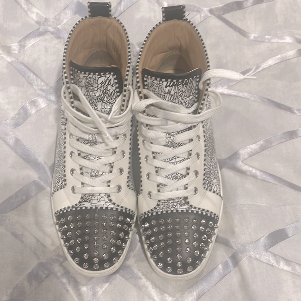 Christian louboutin shoe, a couple of scuff marks on the shoe but still wearable